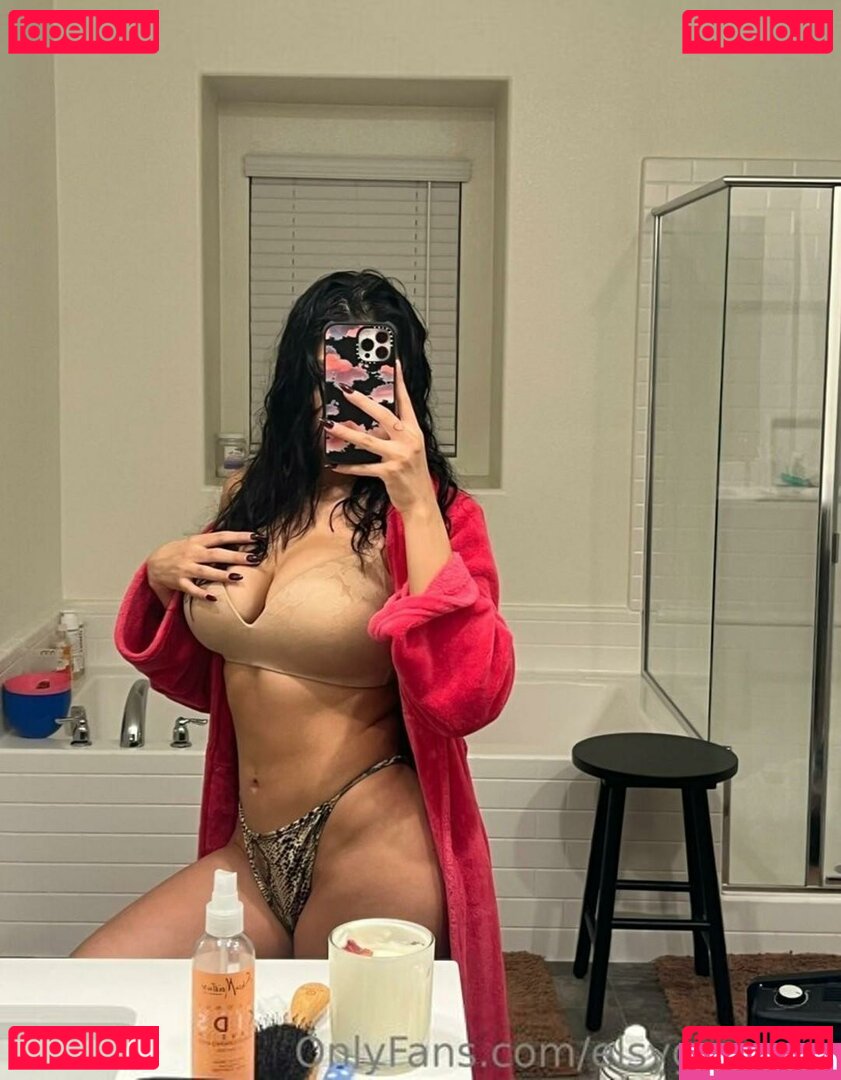 Elsy Guevara Nude Onlyfans Photo 7