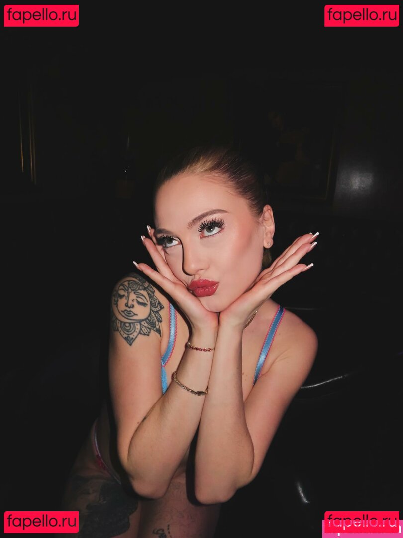Gwenthedancer Nude Onlyfans Photo 38