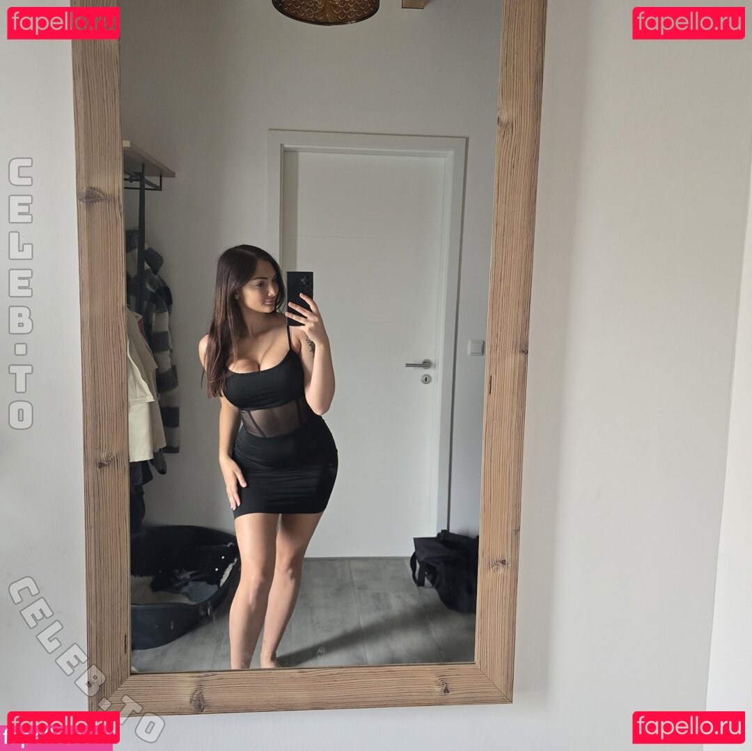 Lilly Berryy Nude Onlyfans Photo 20