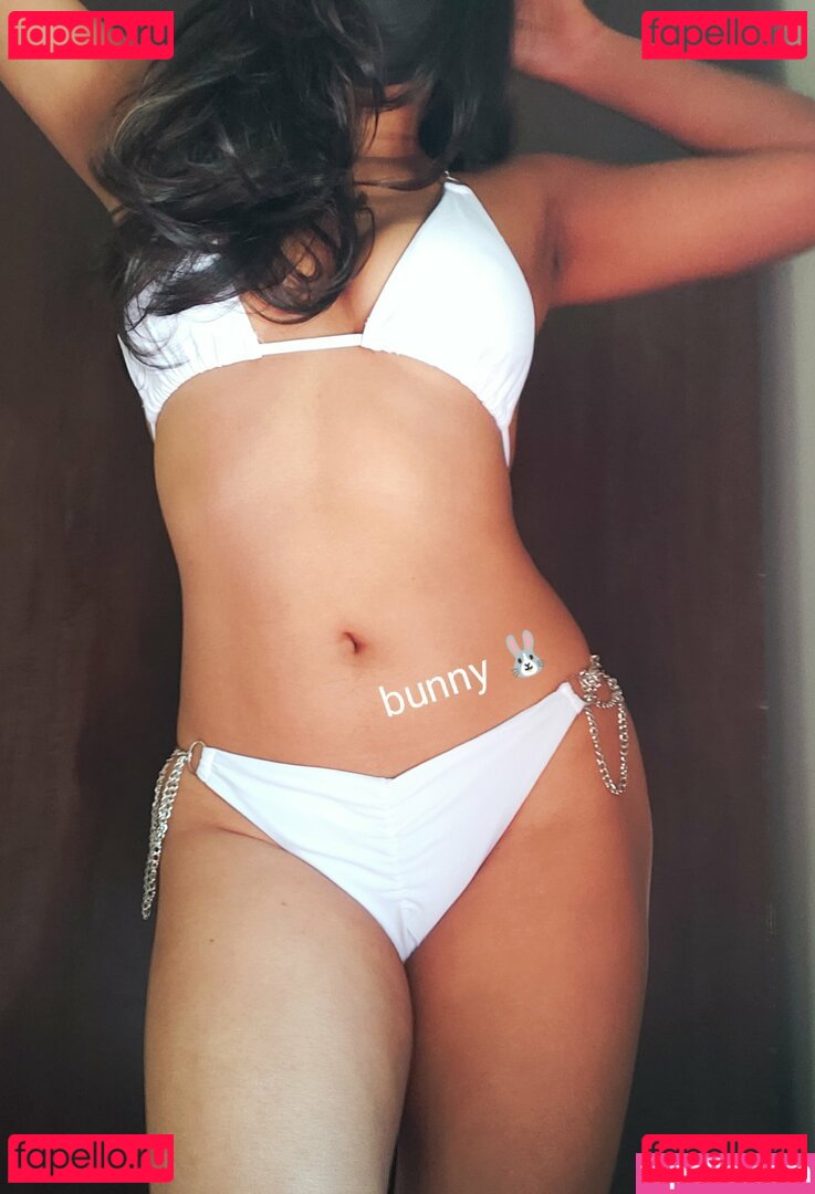 Sri Lankan Nude Onlyfans Photo 14