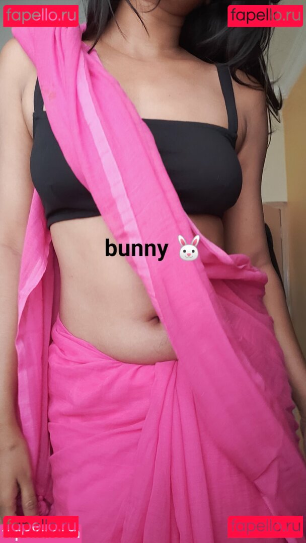 Sri Lankan Nude Onlyfans Photo 13