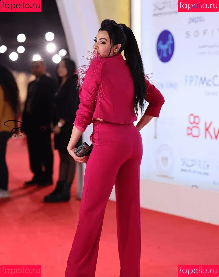 Mirhan Hussein Onlyfans Photo Gallery 
