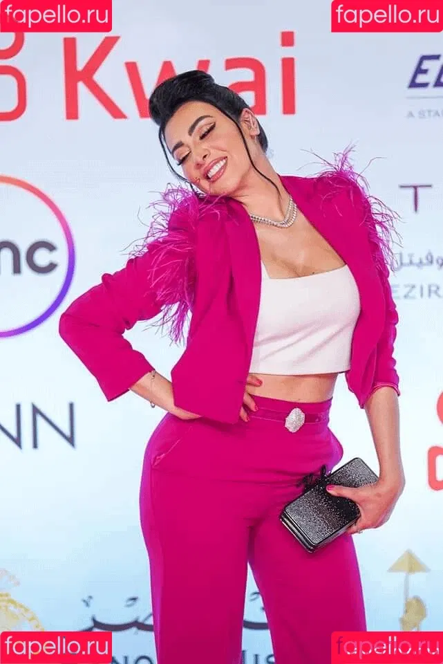 Mirhan Hussein Onlyfans Photo Gallery 
