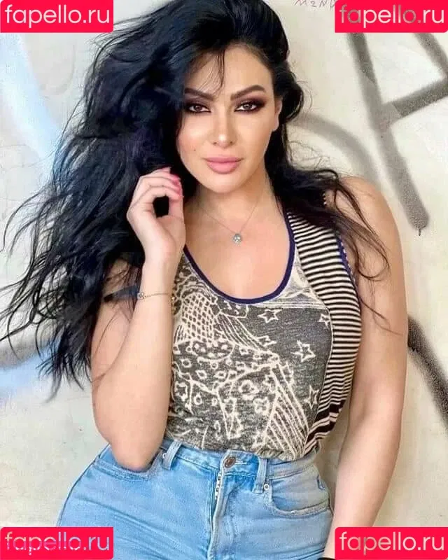 Mirhan Hussein Onlyfans Photo Gallery 