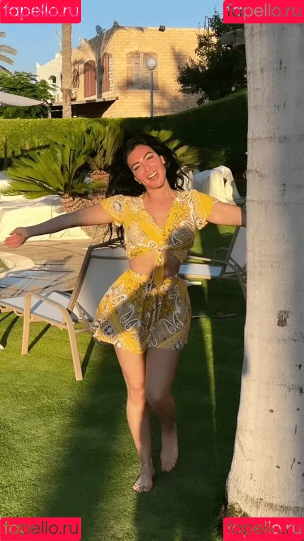 Mirhan Hussein Onlyfans Photo Gallery 