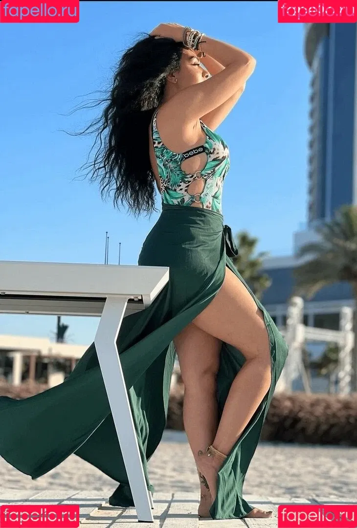 Mirhan Hussein Onlyfans Photo Gallery 