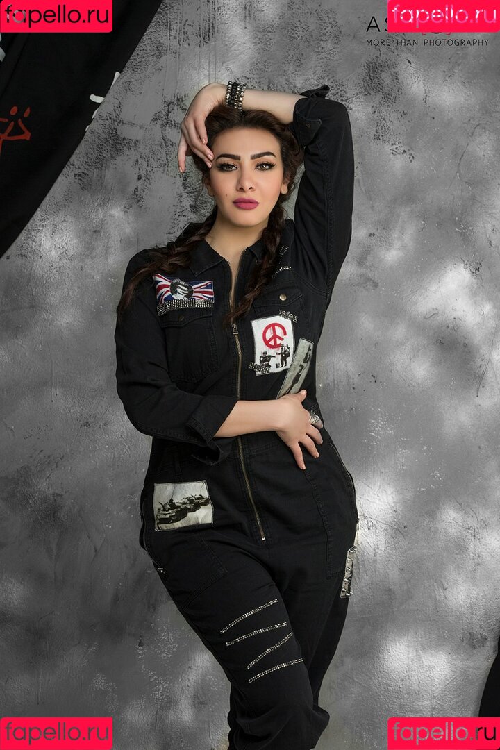 Mirhan Hussein Onlyfans Photo Gallery 