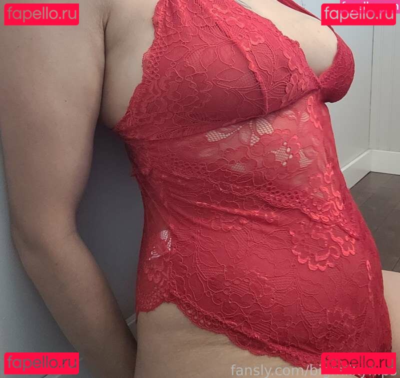 bigmilkynips Nude Onlyfans Photo 39