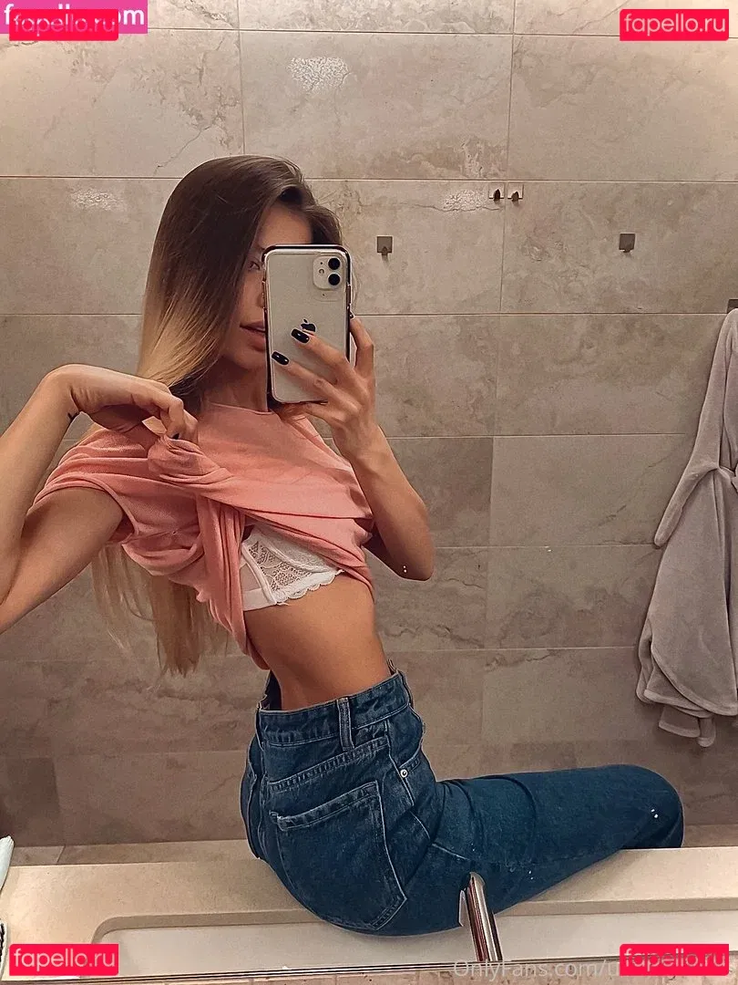 linadiaa Onlyfans Photo Gallery 