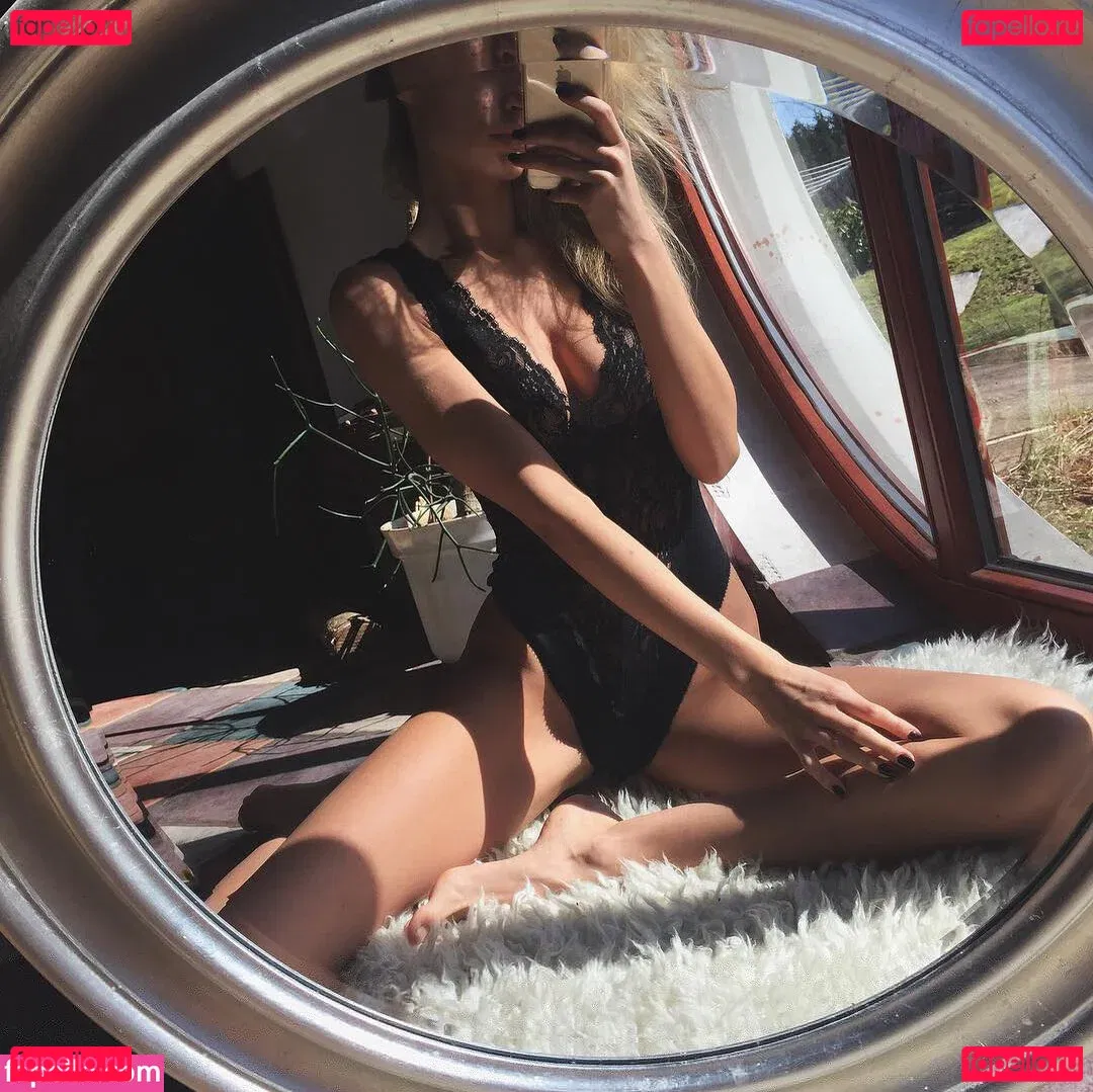 linadiaa Onlyfans Photo Gallery 