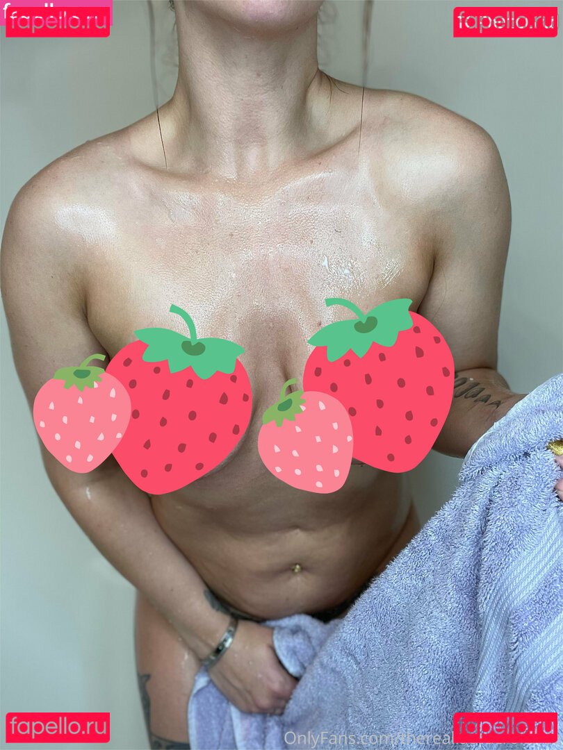 thereallauracroftfree Nude Onlyfans Photo 7
