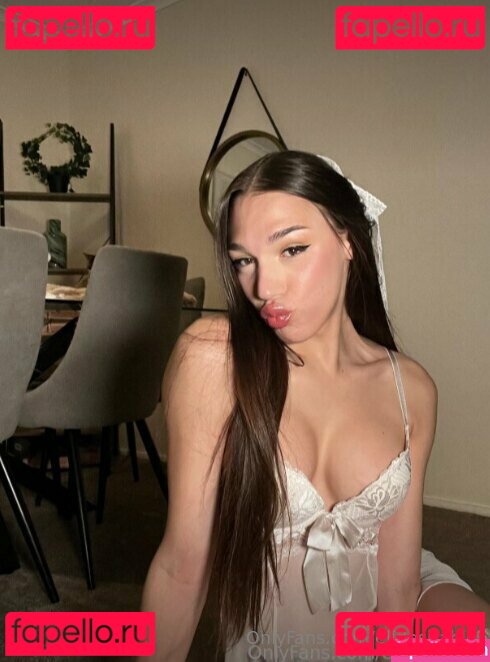 Elldesirable Nude Onlyfans Photo 44