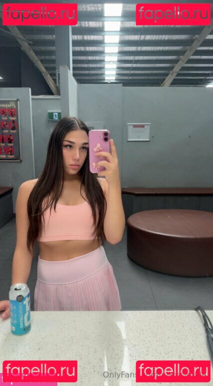 Elldesirable Nude Onlyfans Photo 40