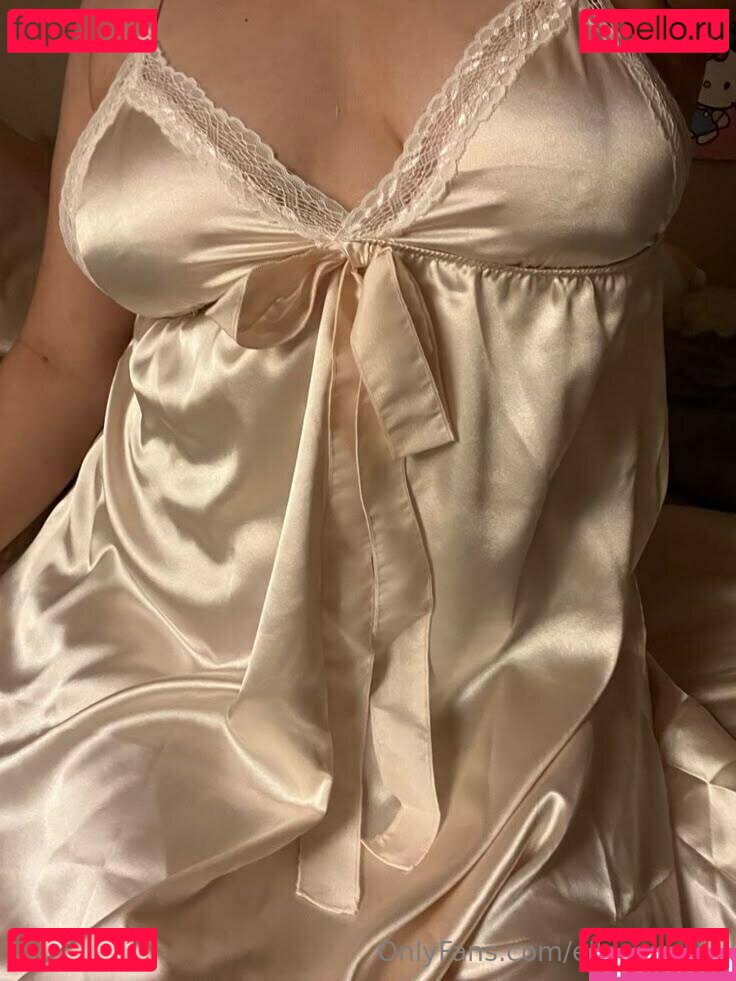 Elldesirable Nude Onlyfans Photo 19
