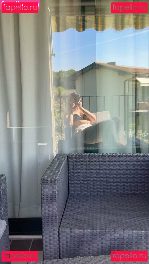 Elldesirable Nude Onlyfans Photo 16