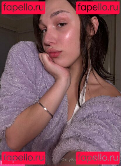 Elldesirable Nude Onlyfans Photo 5