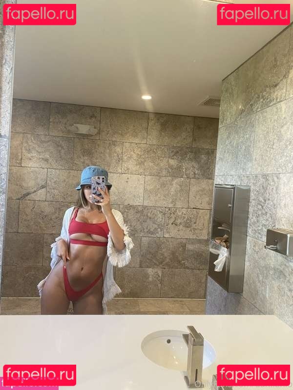 Dani Lanio Nude Onlyfans Photo 23