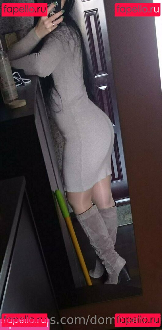 dominant_rina Nude Onlyfans Photo 27
