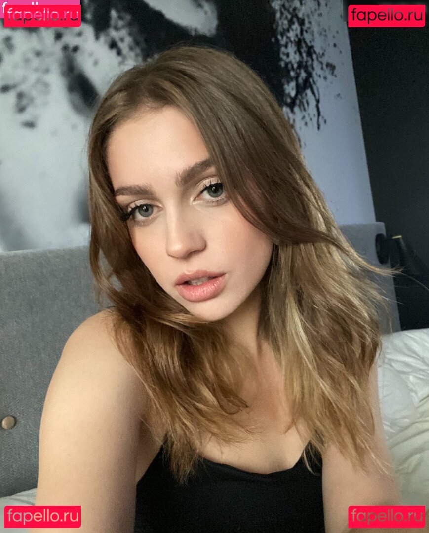 Schmolni Nude Onlyfans Photo 17