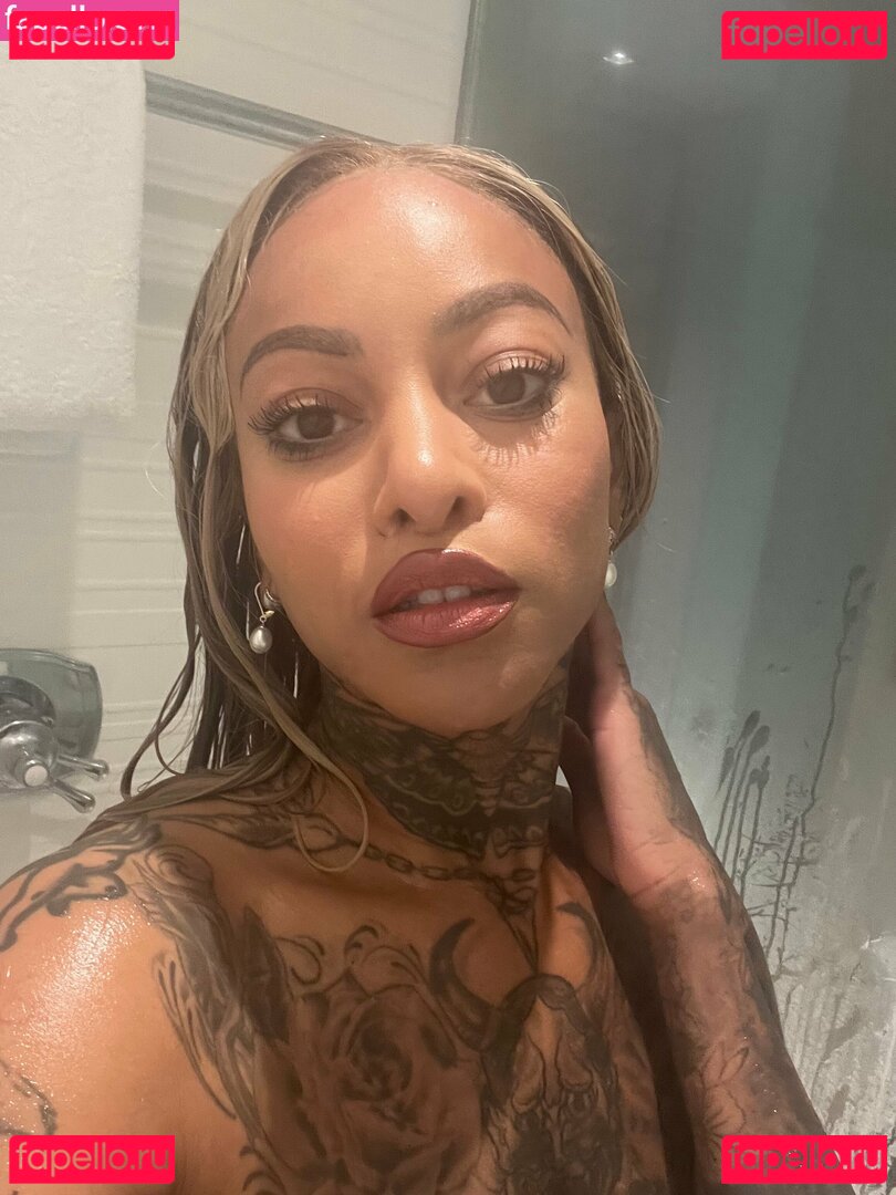 iamvududahl Nude Onlyfans Photo 30