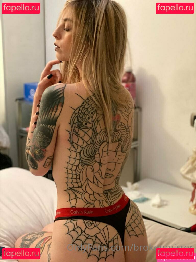 Brokenmirror._ Nude Onlyfans Photo 88