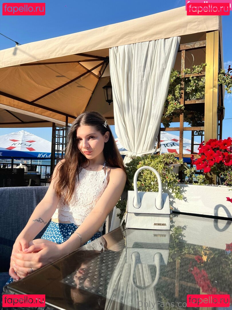 ellieone Nude Onlyfans Photo 25