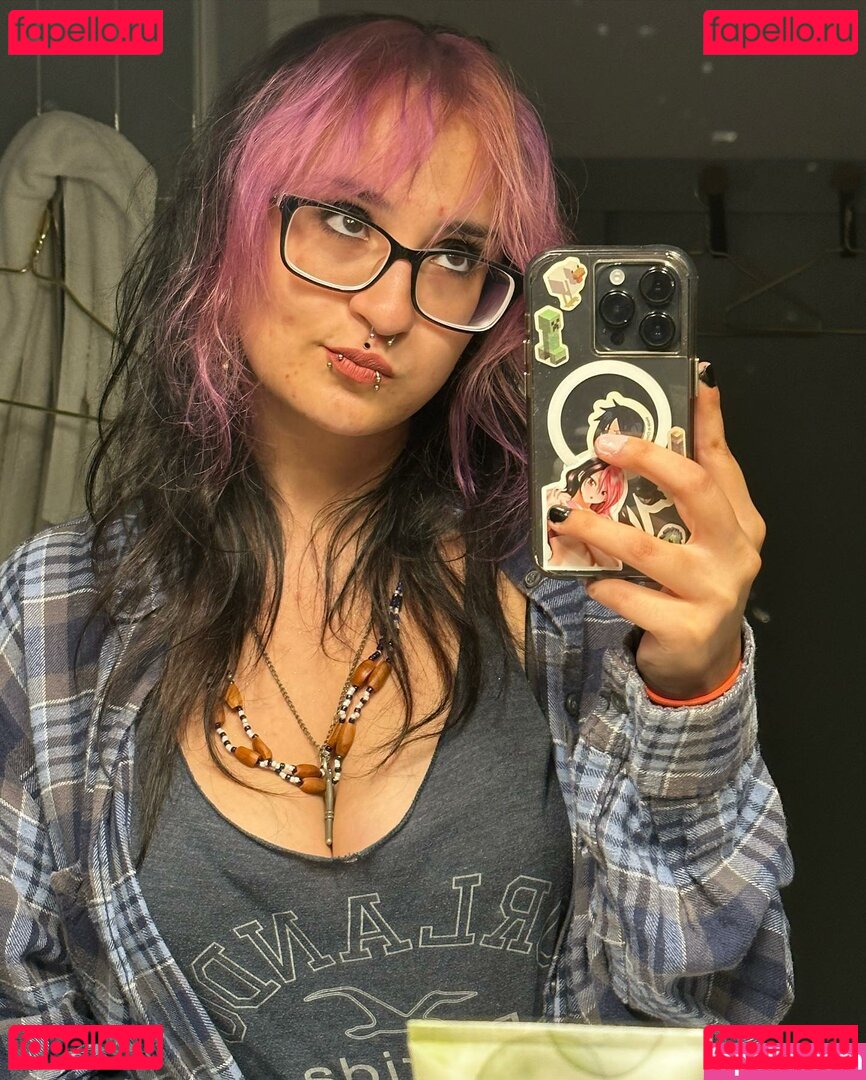 Lily Dahlia Nude Onlyfans Photo 15