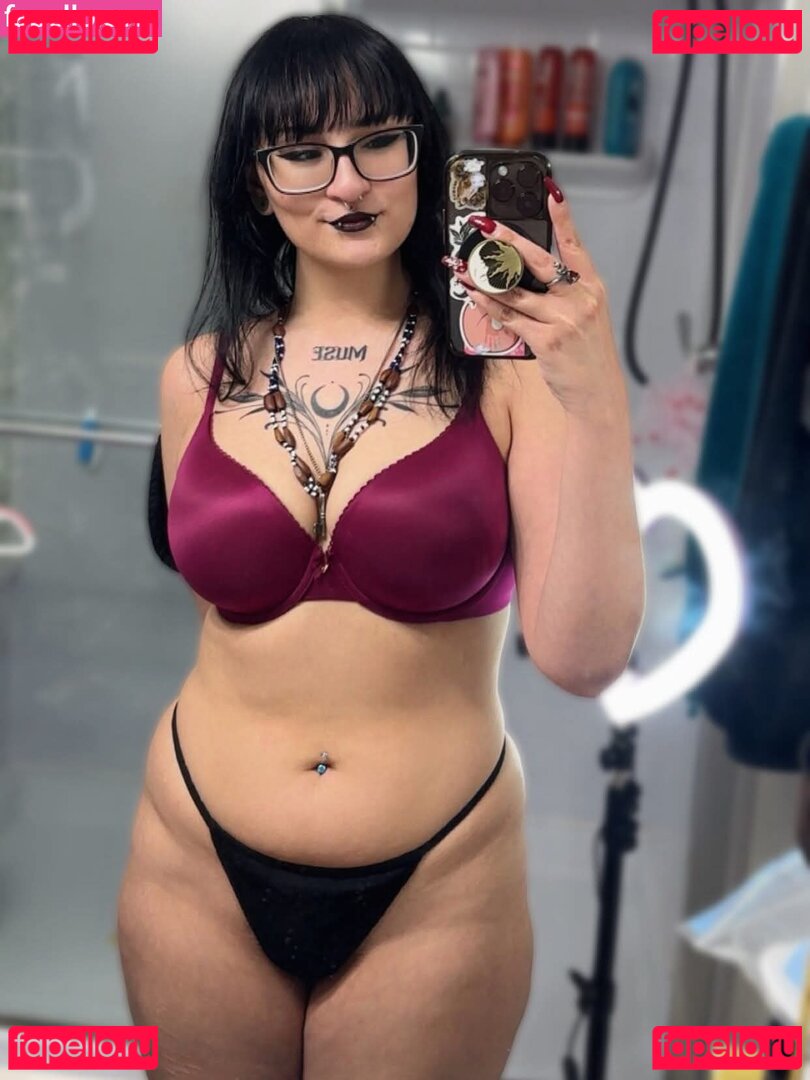 Lily Dahlia Nude Onlyfans Photo 3