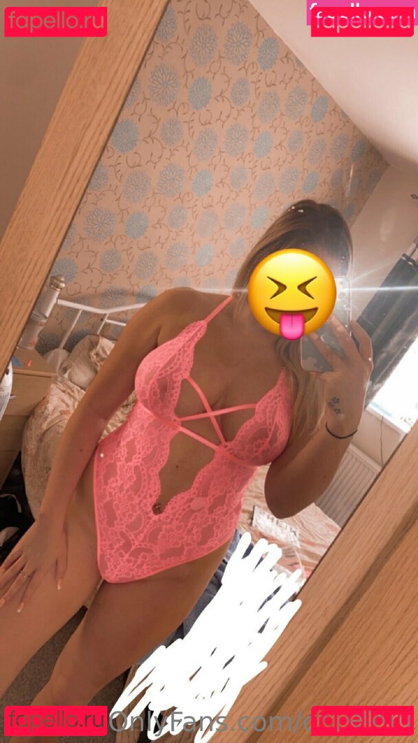 cr19990 Nude Onlyfans Photo 12