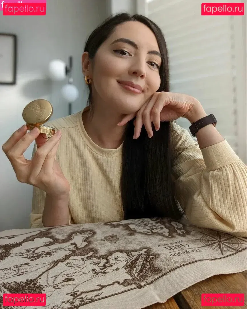 Jane Douglas Onlyfans Photo Gallery 