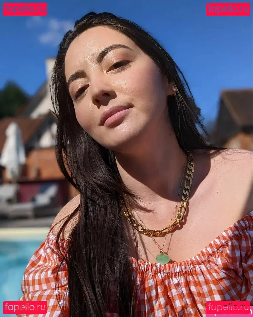 Jane Douglas Onlyfans Photo Gallery 