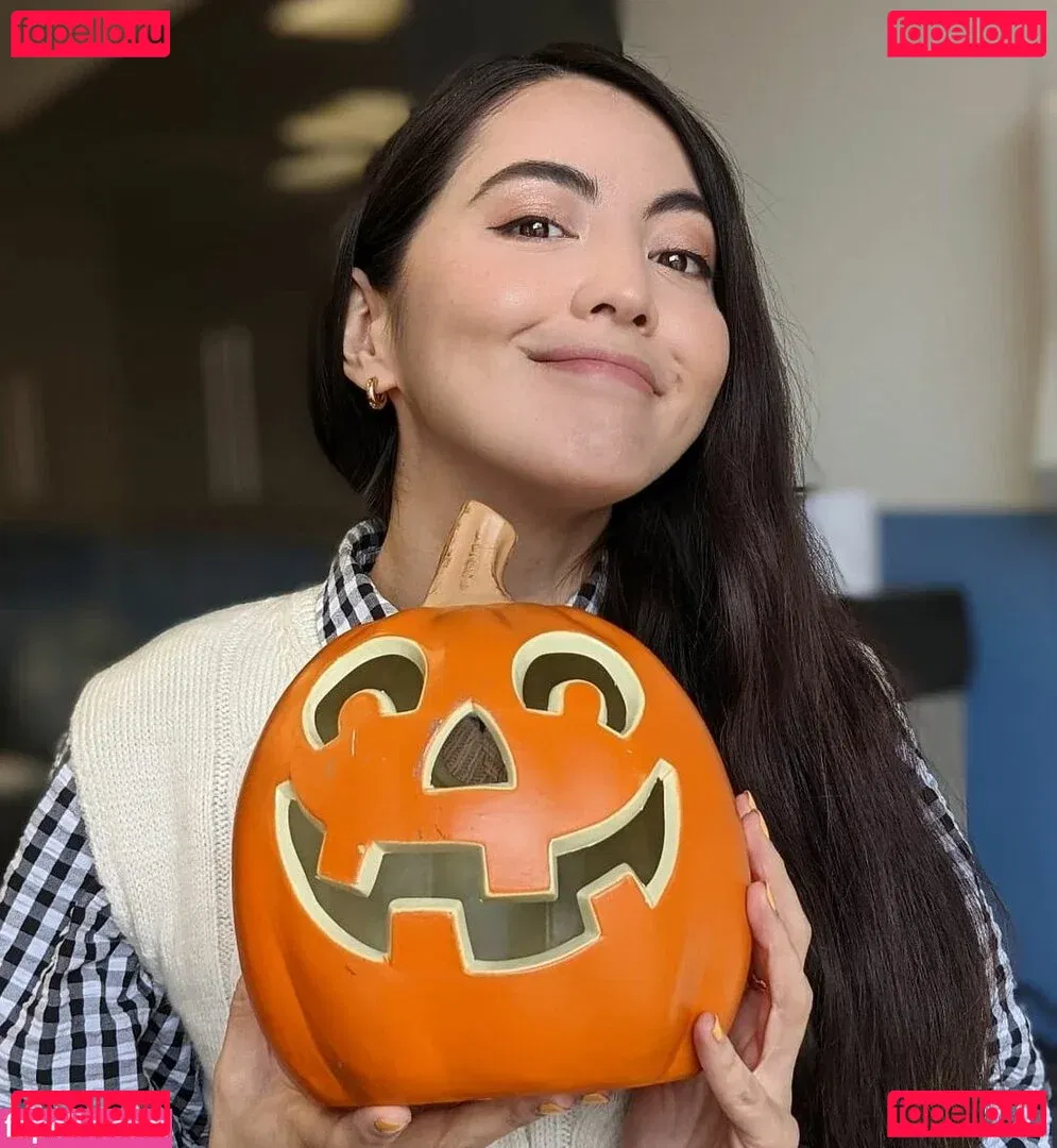 Jane Douglas Onlyfans Photo Gallery 