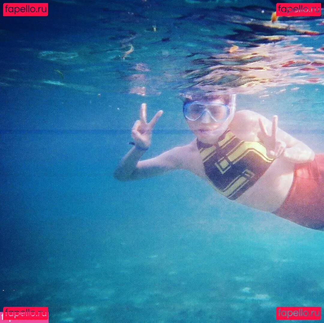 Jane Douglas Onlyfans Photo Gallery 