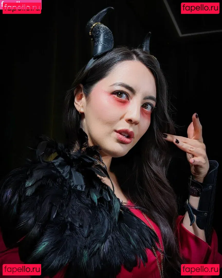 Jane Douglas Onlyfans Photo Gallery 