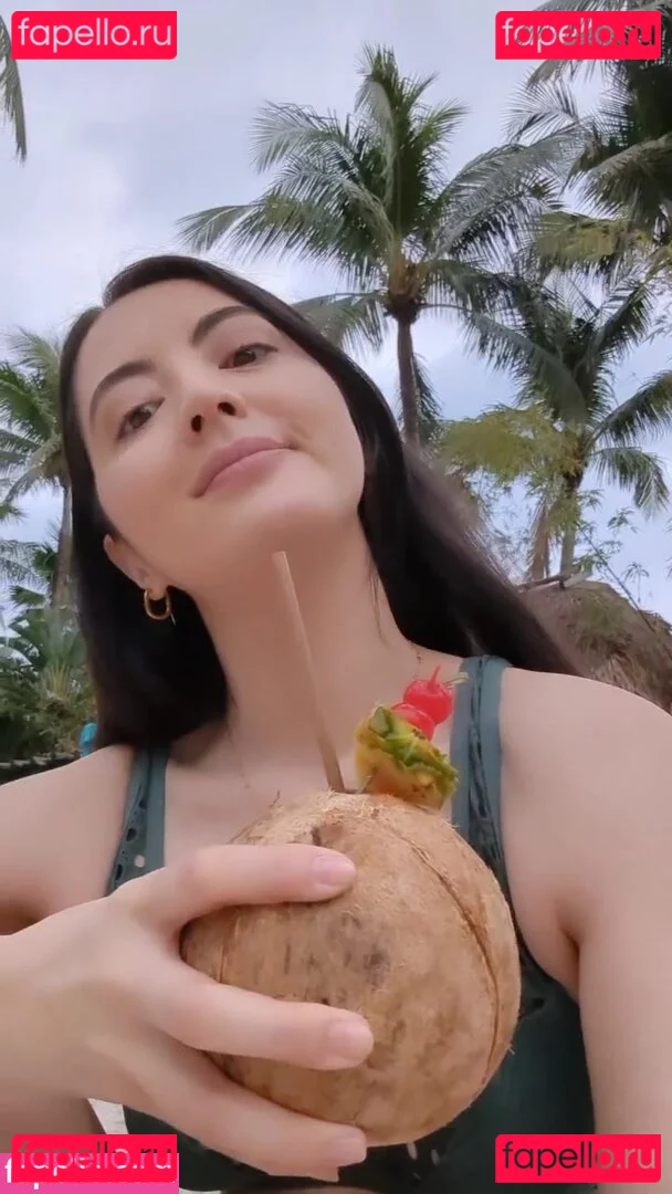 Jane Douglas Onlyfans Photo Gallery 