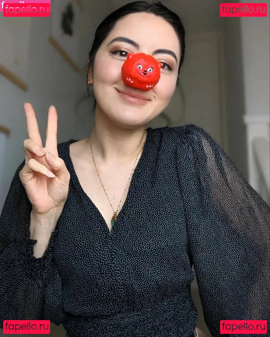 Jane Douglas Onlyfans Photo Gallery 