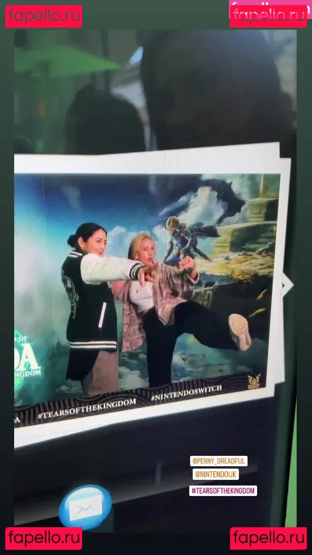 Jane Douglas Onlyfans Photo Gallery 