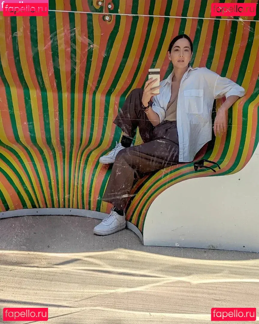 Jane Douglas Onlyfans Photo Gallery 