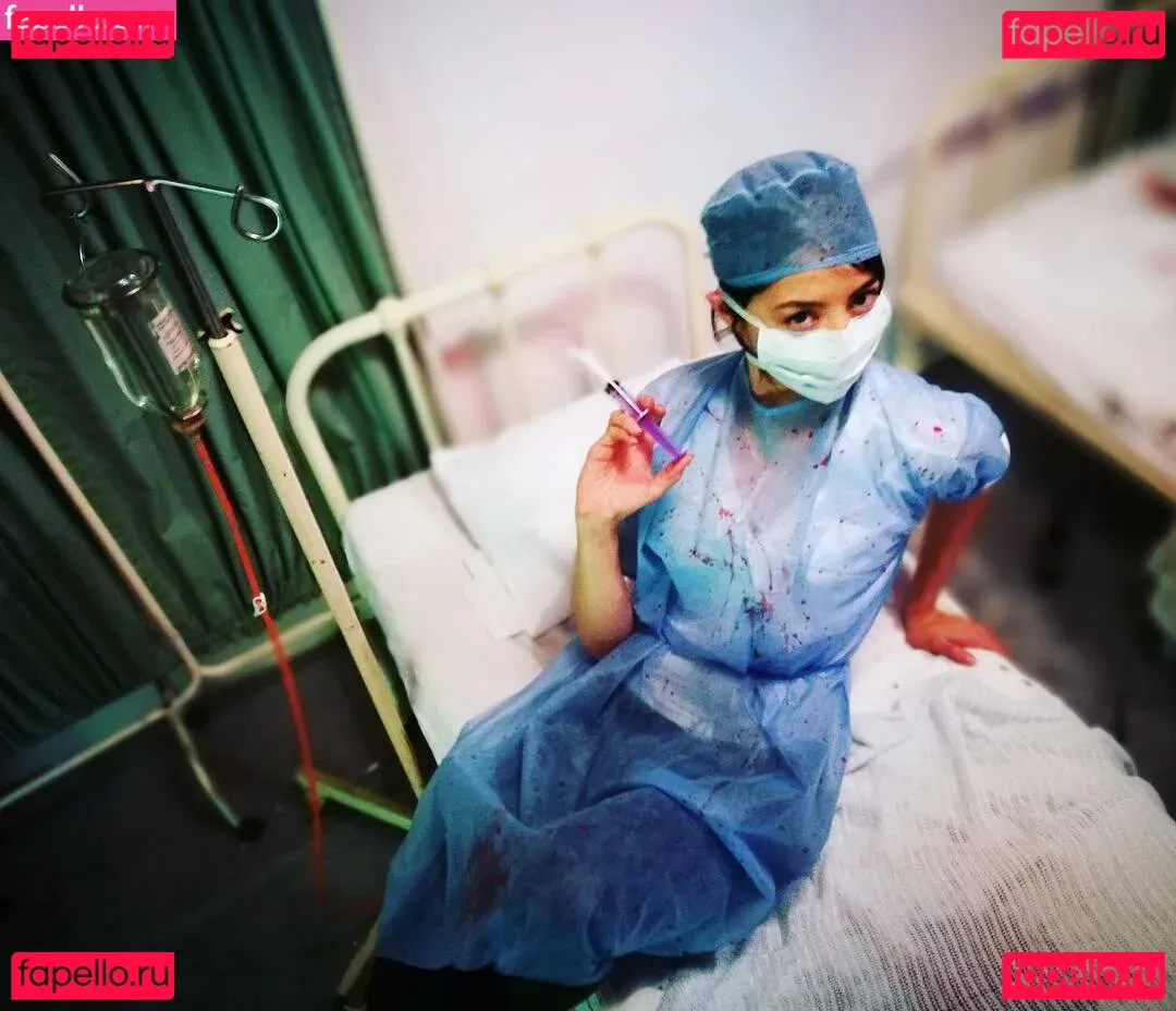 Jane Douglas Onlyfans Photo Gallery 