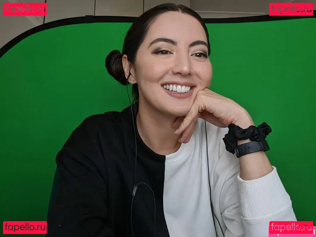 Jane Douglas Onlyfans Photo Gallery 