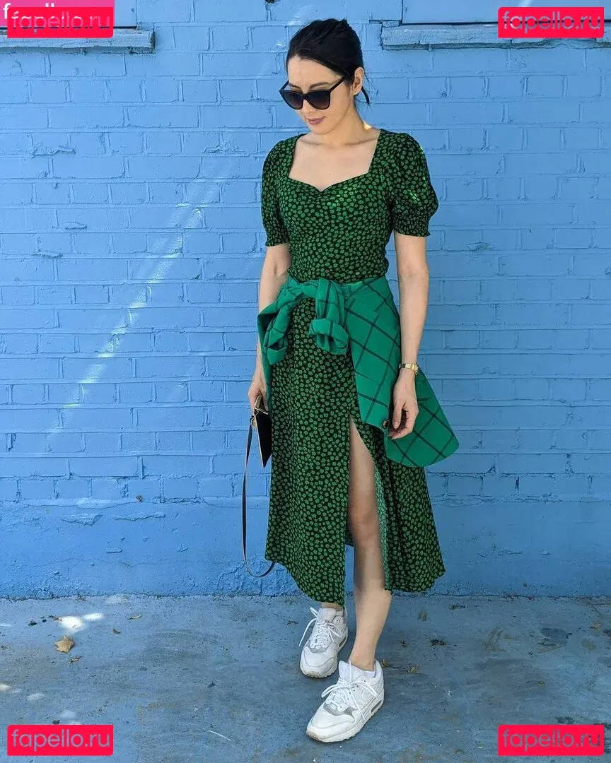 Jane Douglas Onlyfans Photo Gallery 