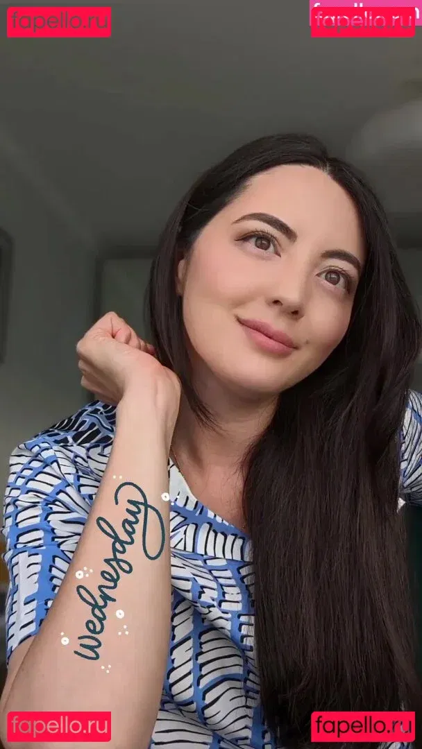 Jane Douglas Onlyfans Photo Gallery 