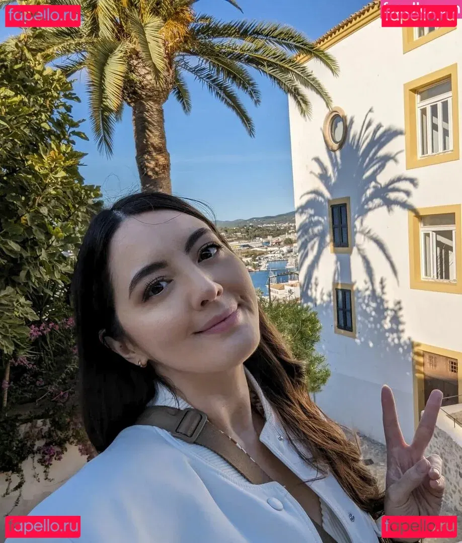 Jane Douglas Onlyfans Photo Gallery 