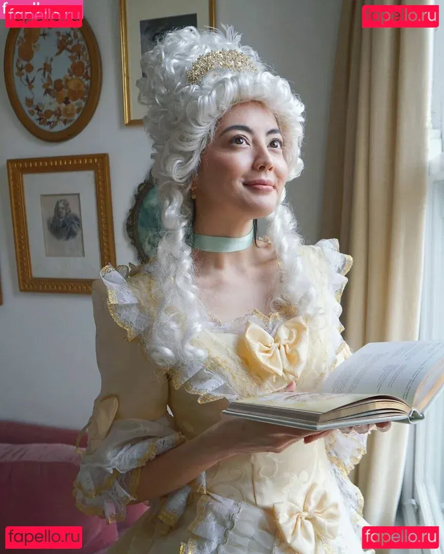 Jane Douglas Onlyfans Photo Gallery 