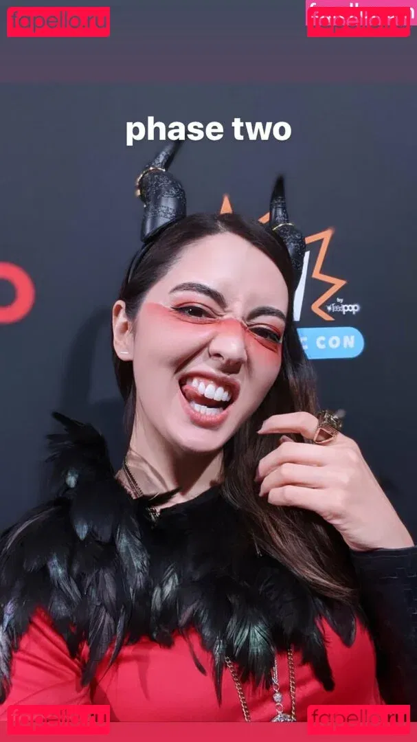 Jane Douglas Onlyfans Photo Gallery 