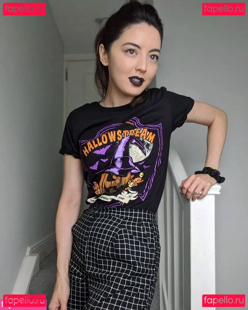 Jane Douglas Onlyfans Photo Gallery 