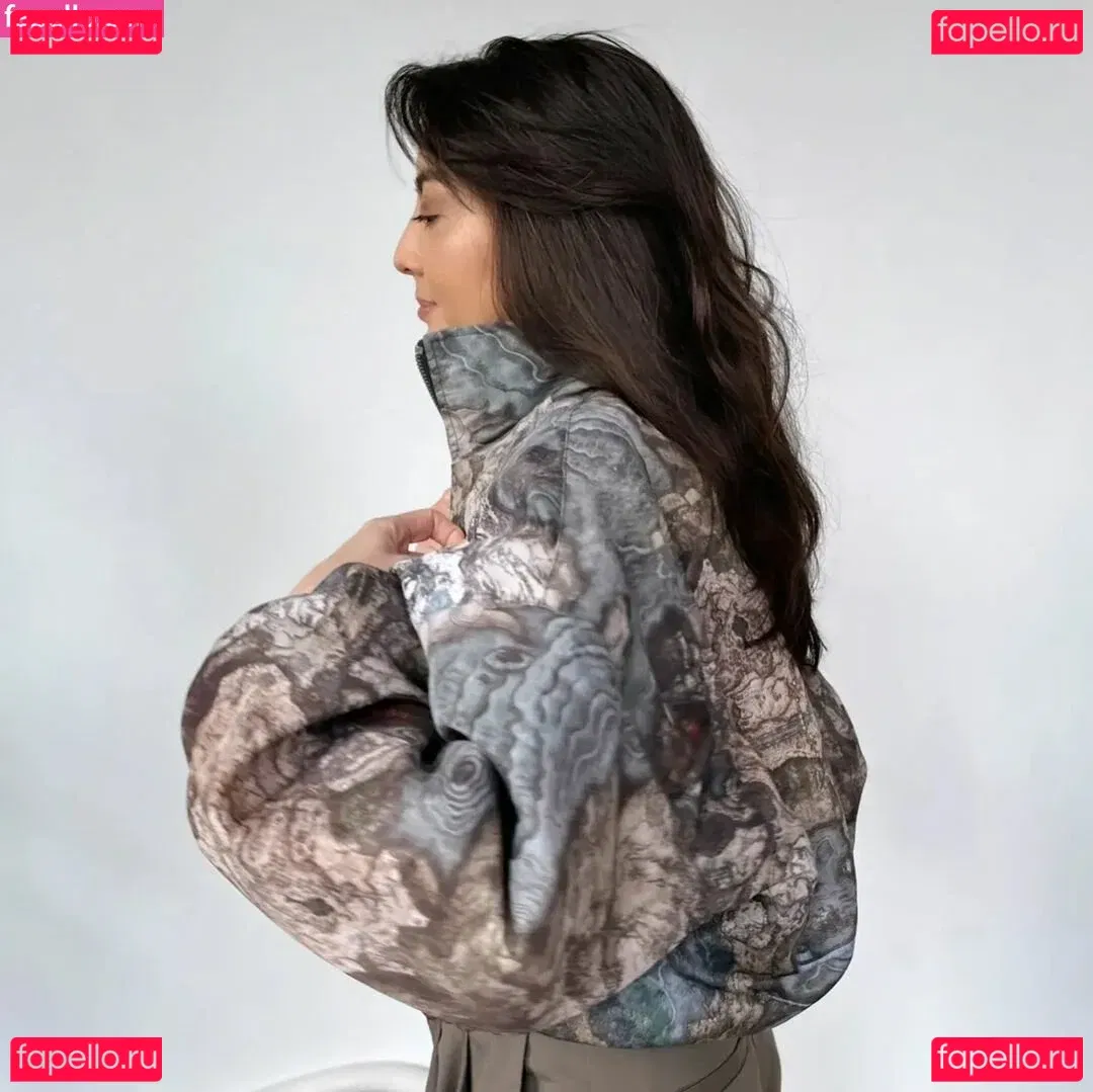 Jane Douglas Onlyfans Photo Gallery 