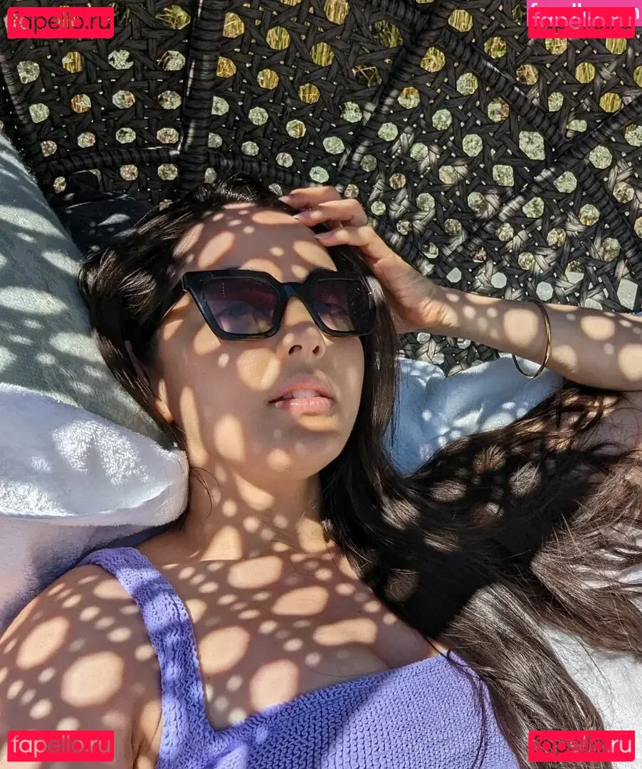 Jane Douglas Onlyfans Photo Gallery 