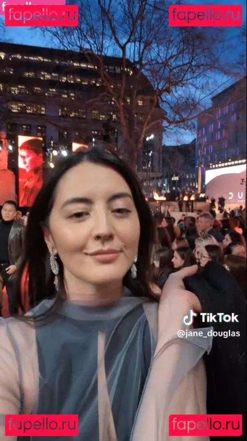 Jane Douglas Onlyfans Photo Gallery 