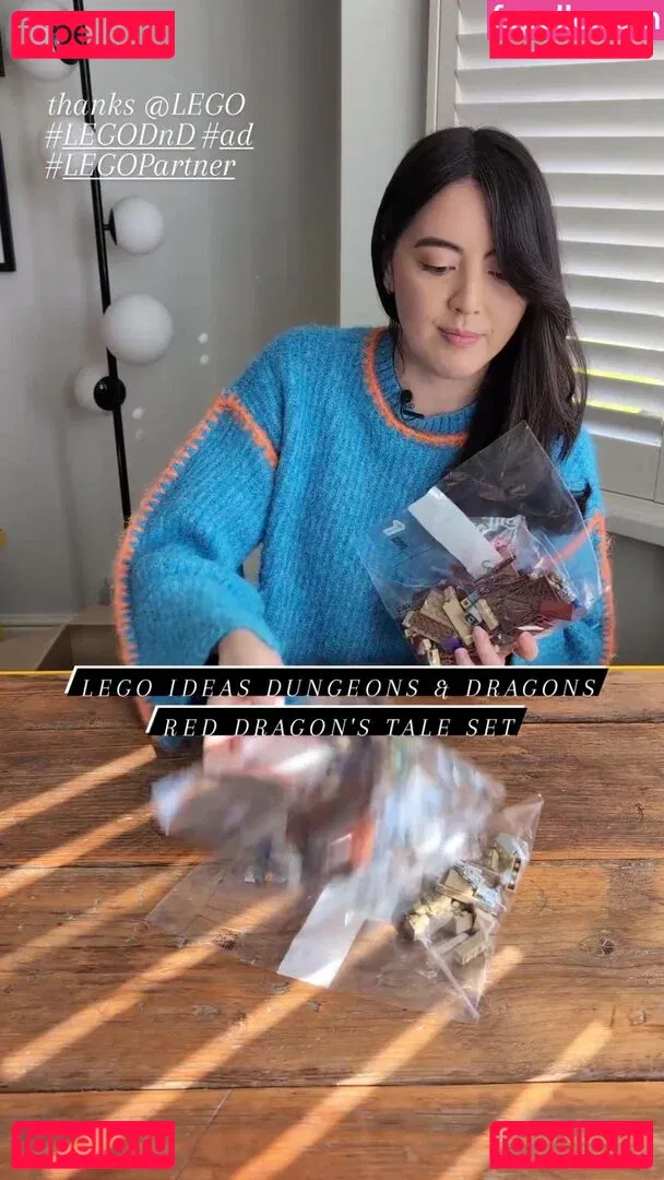 Jane Douglas Onlyfans Photo Gallery 